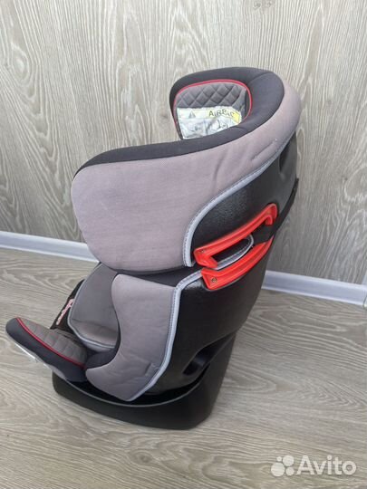 Детское автомобильное кресло от 0 до 25 кг