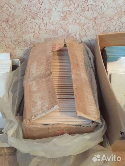 Керамическая плитка остатки белая Югославия