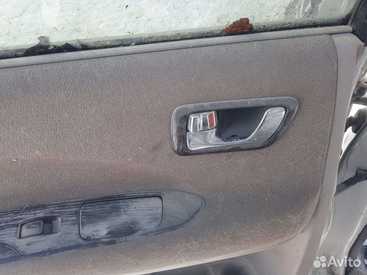 Дверная карта задняя mitsubishi chariot grandis