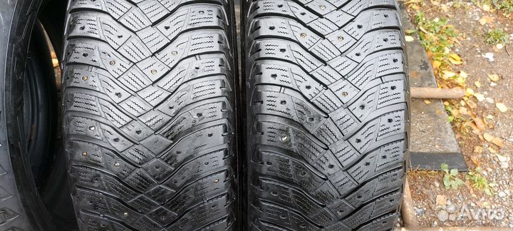 Goodyear UltraGrip Arctic 2 SUV 225/60 R18