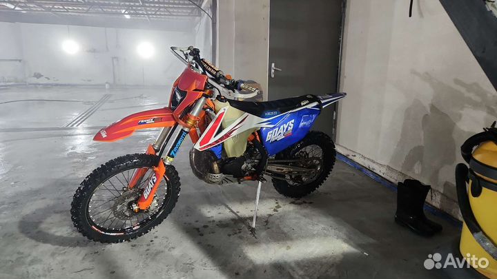 Ktm exc 300 tpi six days 2018