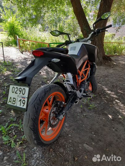 KTM duke 390
