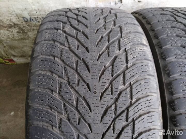 Nokian Tyres Hakkapeliitta R3 SUV 295/40 R21 111T