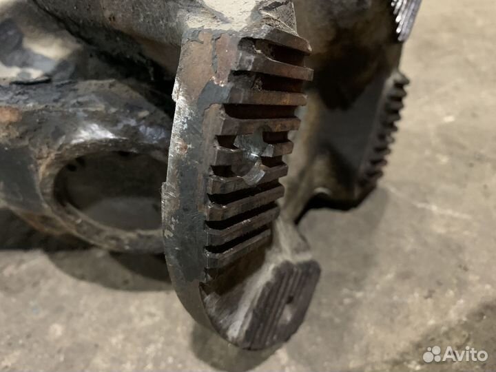 Карданный вал Маз