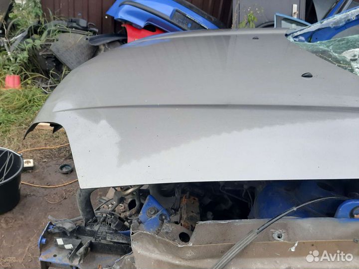 Капот Nissan x-trail t30