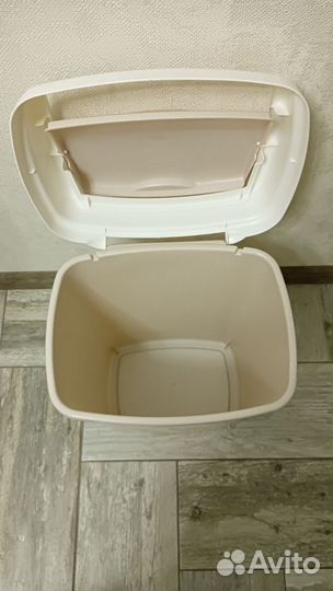 Урна под мусор