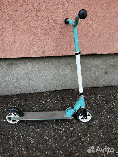 Детский двухколесный самокат