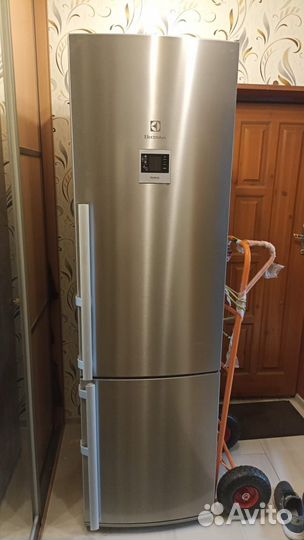 Холодильник бу Electrolux EN53853AX