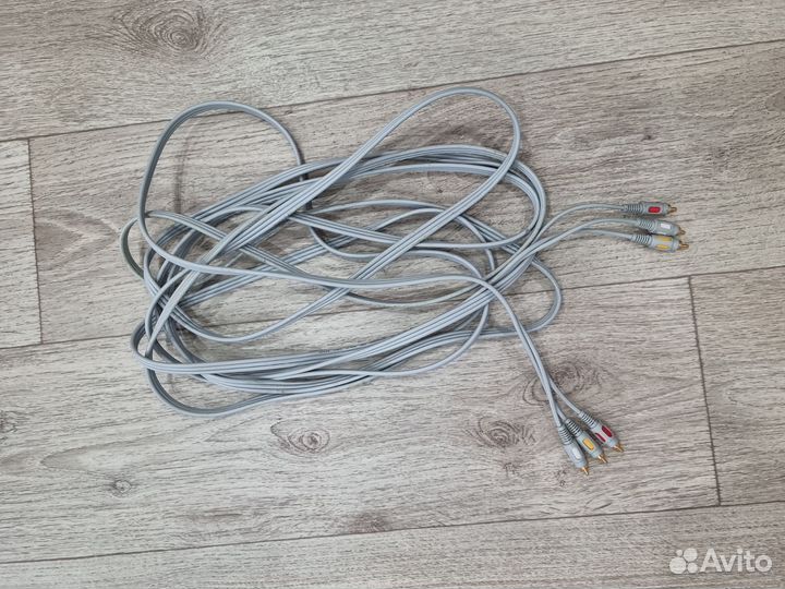 Кабель 3xRCA, длина 7 м