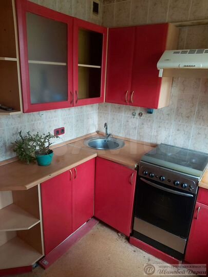 4-к. квартира, 61 м², 1/5 эт.