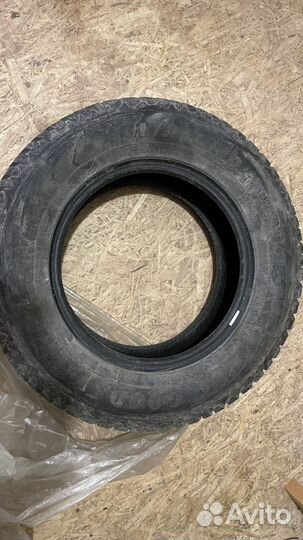 Goodyear UltraGrip Ice Arctic SUV 265/65 R17