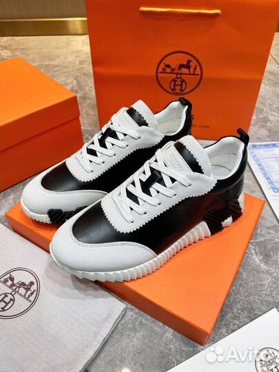 Мужские кроссовки Hermes для спортивных и стильных людей