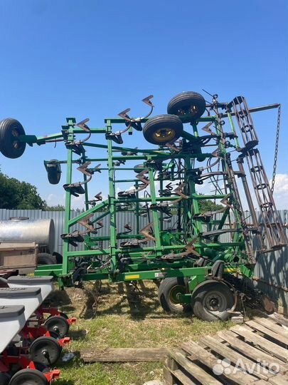 Культиватор John Deere Культиватор 2410, 2010