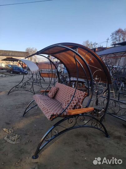 Качели для садового участка