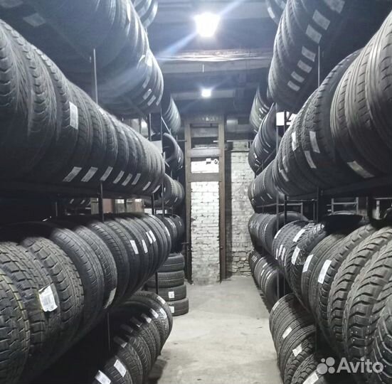 Bridgestone Blizzak LM-32 225/50 R17 94M