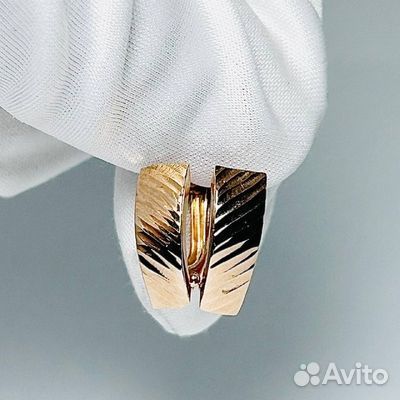 Золотые серьги