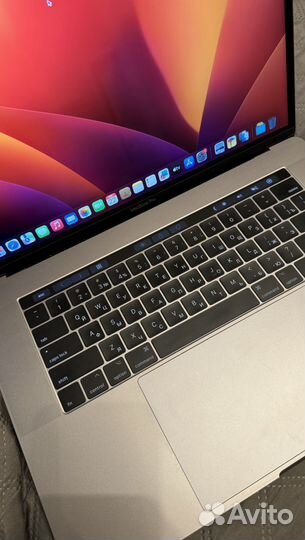 Macbook pro 15, 2017 в идеальном состоянии
