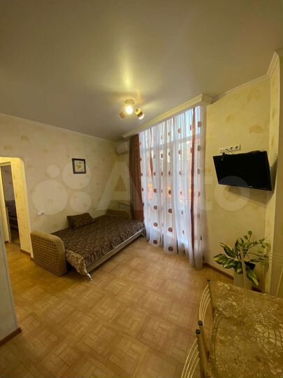 2-к. квартира, 40 м², 2/7 эт.