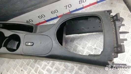 Подлокотник центральный nissan qashqai J10 (CEA31I