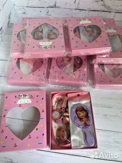 Набор заколок и резинок для волос 21 предмет