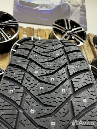 Yokohama IceGuard Stud IG65 235/45 R17 97T