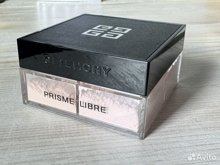 Пудра Givenchy prisme libre 03 voile rose