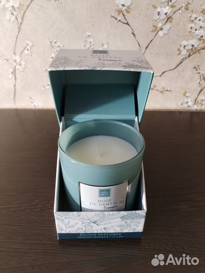 Ароматическая свеча