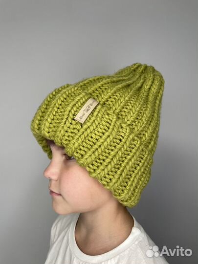 Шапка зимняя крупной вязки на флисе