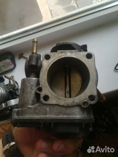 Дросельная заслонка golf4 akl