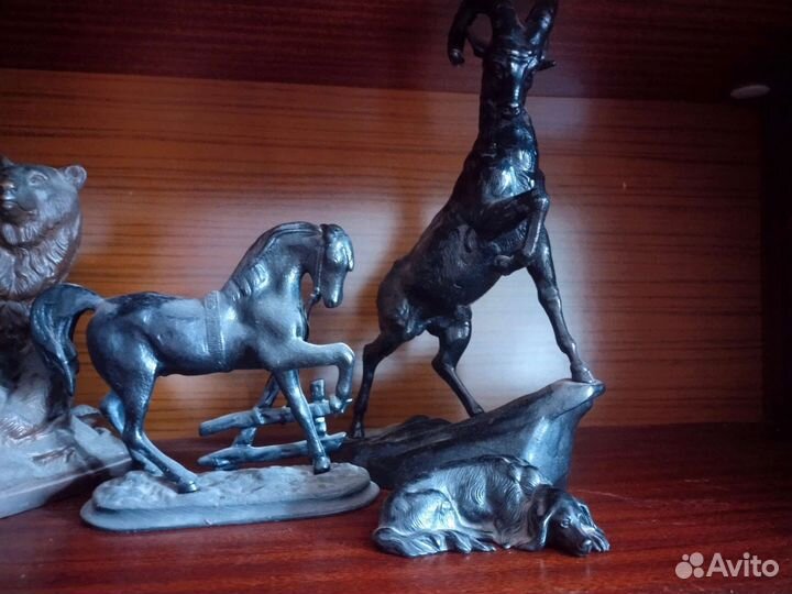 Статуэтки советские из чугуна и меди