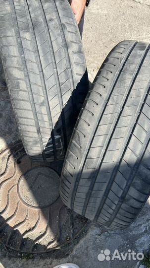 Bridgestone Alenza 001 275/45 R20 и 305/40 R20