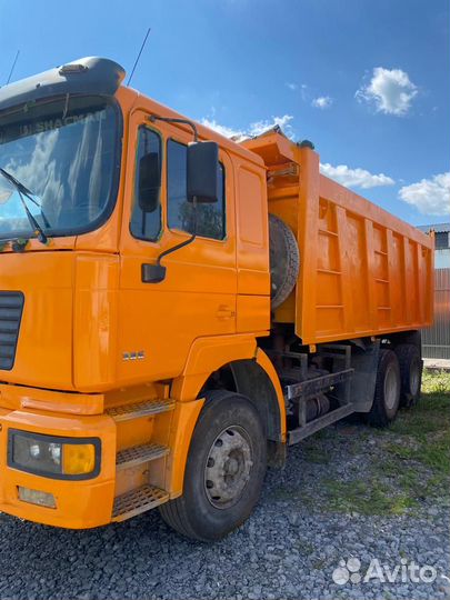 Shacman (Shaanxi) SX3255DR384, 2011