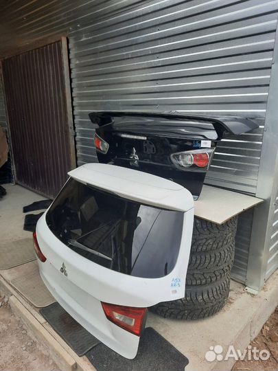 Крышка багажника Mitsubishi Lancer X 2009г