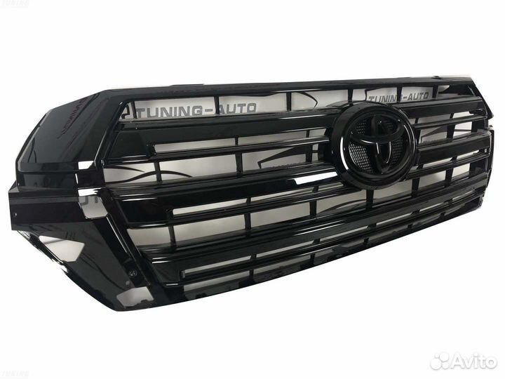 Решетка радиатора Land Cruiser 200 с 2016г Executi