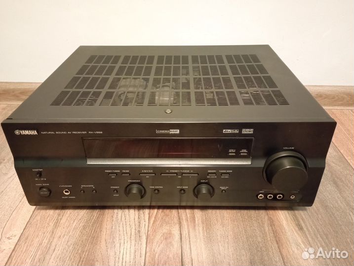 AV Ресивер Yamaha RX-V559