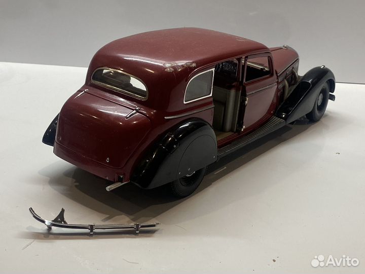 Модель Mercedes Benz 770 Signatur models 1:18