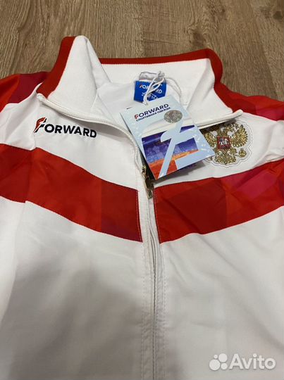 Спортивный костюм женский