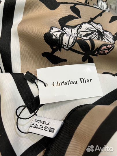 Шикарный шелковый платок шаль Dior темно-бежевый
