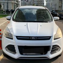 Ford Kuga 1.6 AT, 2015, 192 000 км, с пробегом, цена 1 170 000 руб.