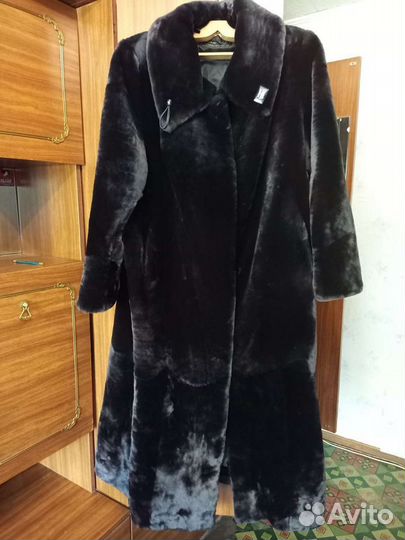 Шуба мутоновая новая