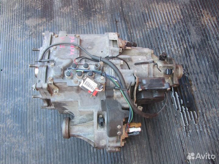 Раздаточная коробка Mitsubishi Pajero, 1003325