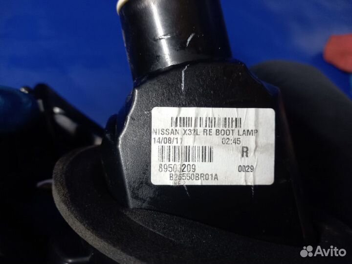 Фонарь задний правый Nissan Qashqai I рестайлинг