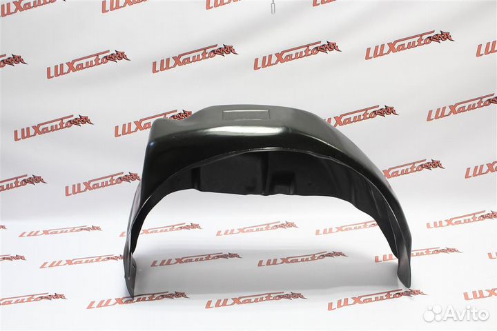 Подкрылки задние Mitsubishi Pajero 4