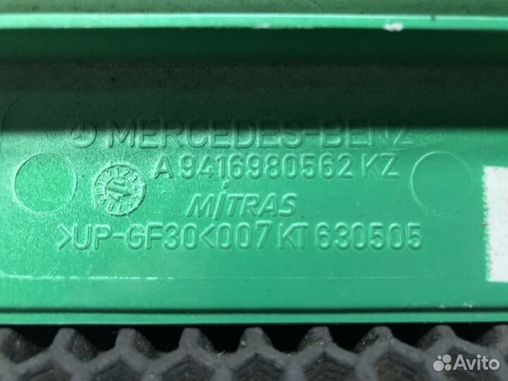 Накладка декоративная Mercedes-Benz Actros