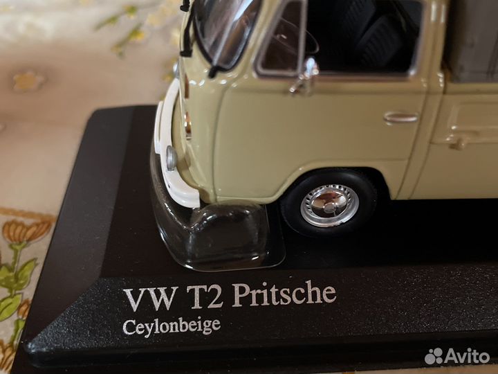 VW. T2. Pritsche. Minichamps 1/43. 1972 г