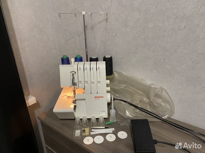 Оверлок bernina 800dl
