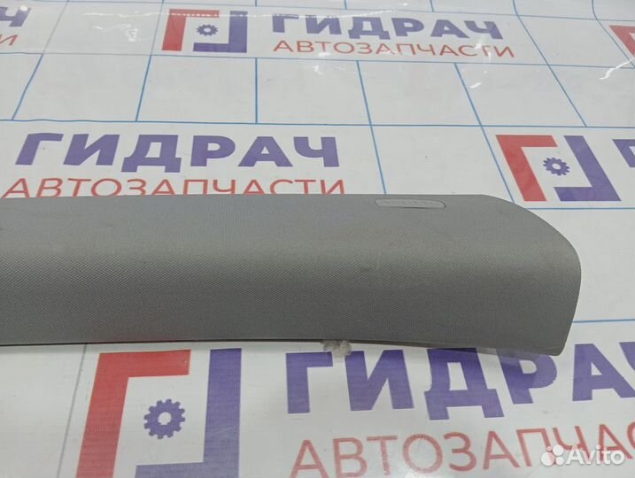 Обшивка стойки передней правой Volkswagen Touareg (GP) 7L6867234AJ3S3