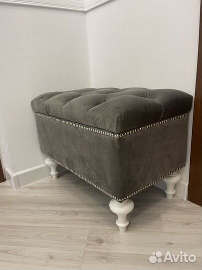 Вешалка настенная мягкая банкетки 2 шт