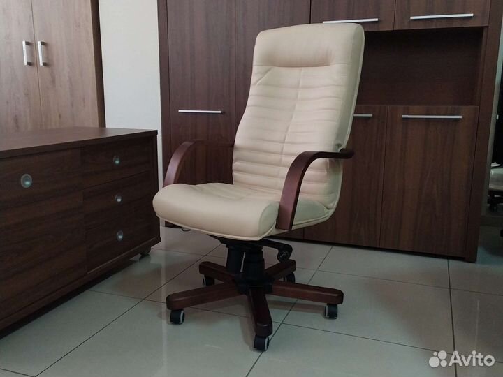 Кресло руководителя 480 WD