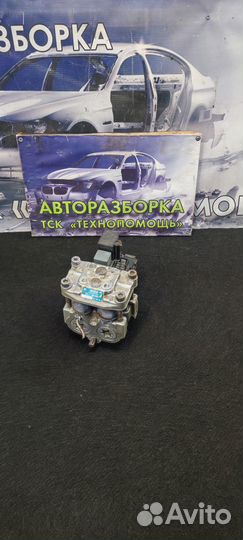 Блок ABS Audi 80 B3